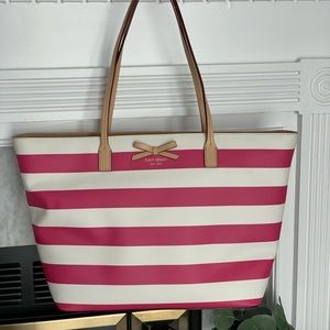 KATE SPADE ♠️ Sawyer St Tote